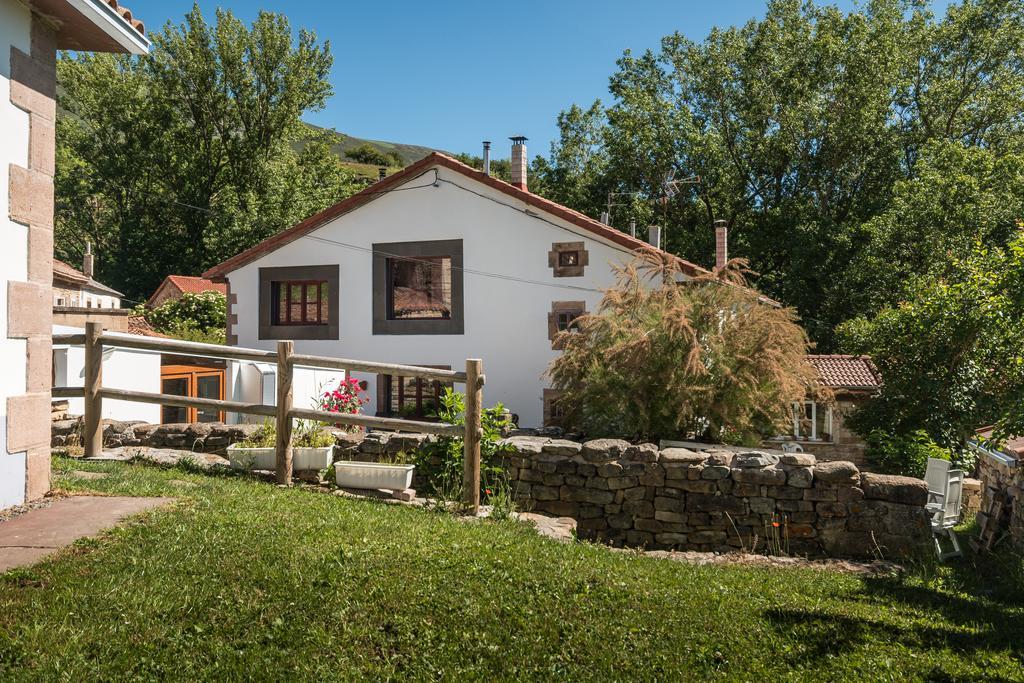 Hostal Complejo Abiada Rural Exterior foto